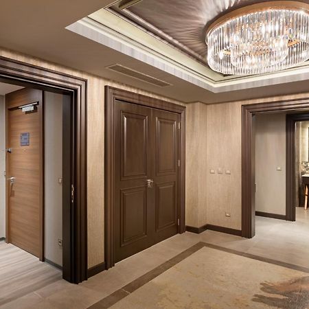 Limak Skopje Luxury Hotel Extérieur photo Interior of a suite
